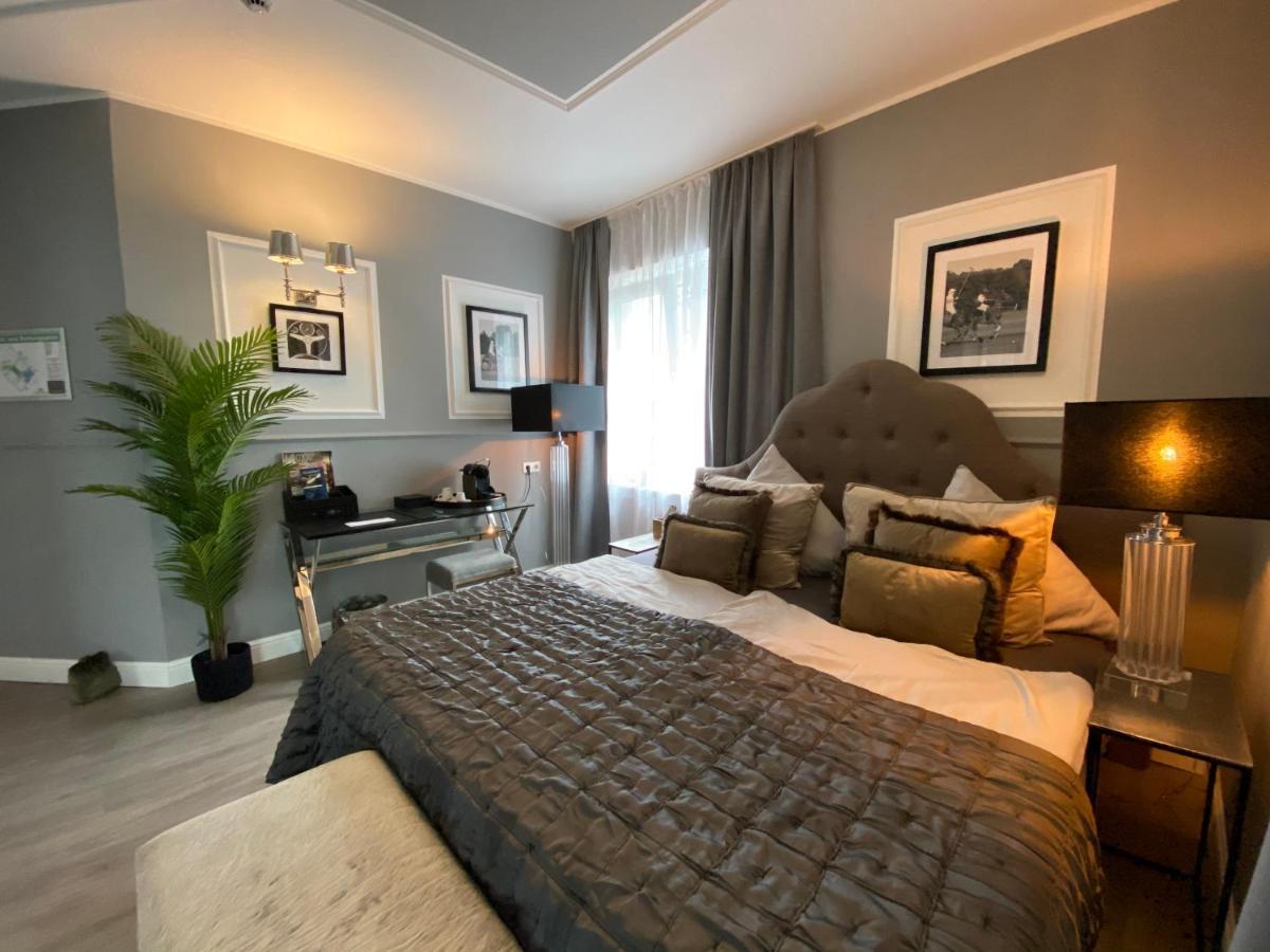 Boutique Hotel Villa Sarah Дюселдорф Екстериор снимка
